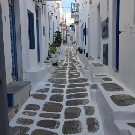 To Spitaki *